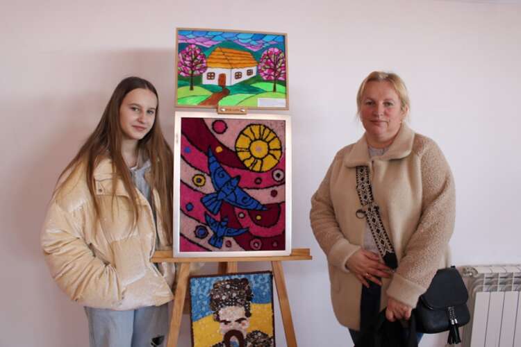 ВИСТАВКУ УЧАСНИКІВ КОНКУРСУ "ОБ'ЄДНАЙМОСЯ Ж, БРАТИ МОЇ!" ВІДКРИТО!