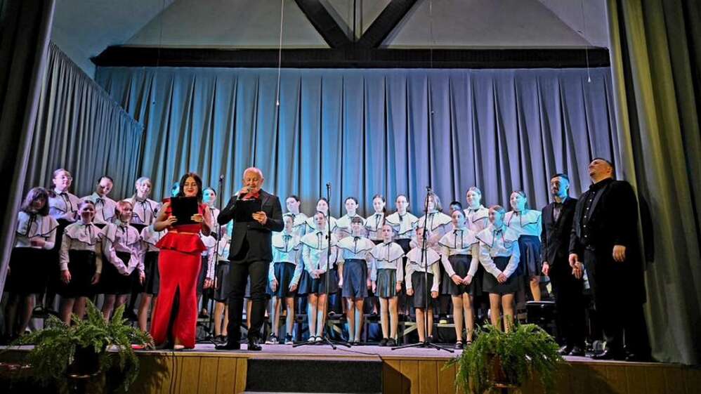 Мукачівській школі мистецтв імені Степана Мартона 80 років!