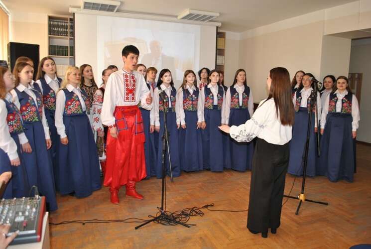 Сценарій лекції-концерту, присвяченому 90-ій річниці з дня народження видатного закарпатського хорового диригента Петра СОКАЧА