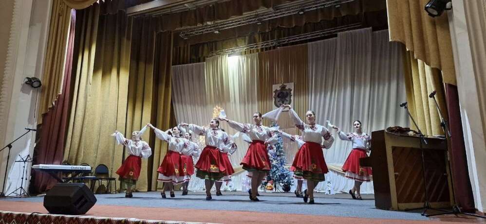 Творчі колективи Тячівської територіальної громади успішно захистили звання «народний аматорський колектив»