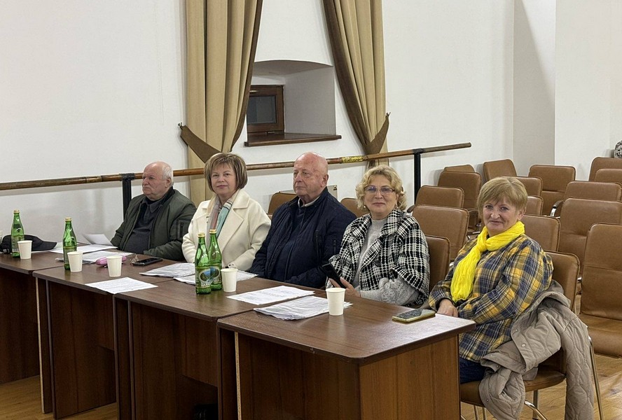 Аматорські колективи Ужгородського міського центру дозвілля – будинку культури  успішно підтвердили звання «народний» та «зразковий» аматорський колектив і не тільки