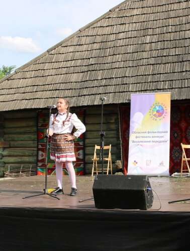 Переможці ХV обласного фольклорного фестивалю-конкурсу «Веселковий передзвін» 