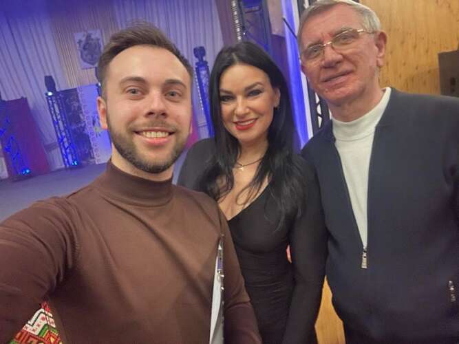 У ТЯЧЕВІ ВЕЛИКИМ КОНЦЕРТОМ ЗВІТУВАЛА СТУДІЯ ТАНЦЮ «VIVA_DANCEFIT»