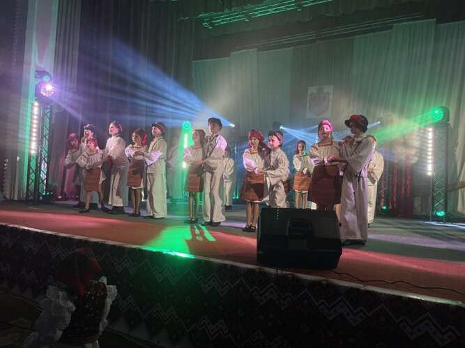 У ТЯЧЕВІ ВЕЛИКИМ КОНЦЕРТОМ ЗВІТУВАЛА СТУДІЯ ТАНЦЮ «VIVA_DANCEFIT»