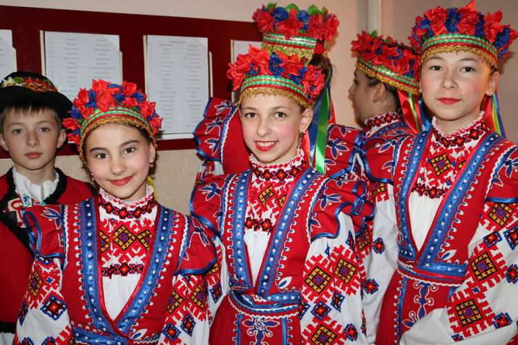 У Великому Бичкові відбувся обласний фестиваль-конкурс народного хореографічного мистецтва ім. Йосипа Волощука