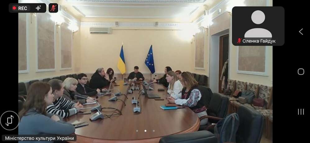 Вишиванка в Україні: соціально-культурна традиція