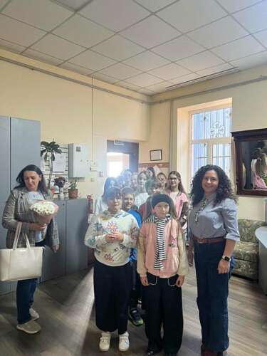 У Центрі культури відбулася зустріч учнів театрального відділу Ужгородської школи мистецтв з письменником та науковцем Романом Офіцинським